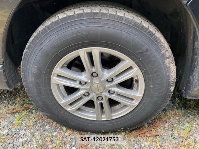 Toyota REGIUSACE VAN 2011-01 8334443-13