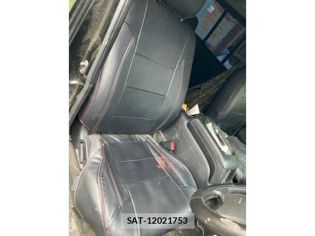 Toyota REGIUSACE VAN 2011-01 8334443-18