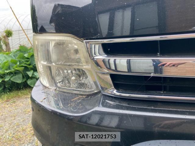 Toyota REGIUSACE VAN 2011-01 8334443-6
