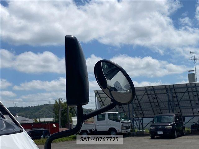 Toyota REGIUSACE VAN 2015-02 8368336-12