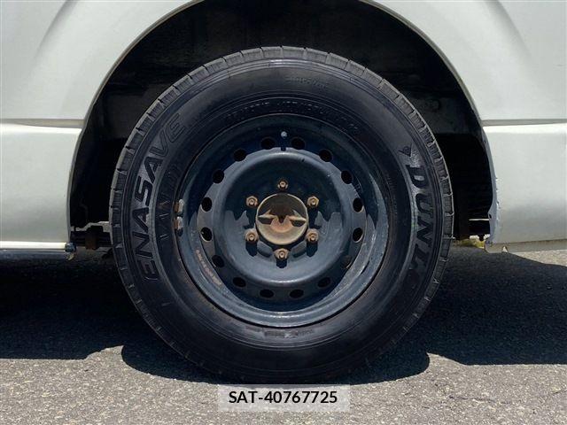 Toyota REGIUSACE VAN 2015-02 8368336-13