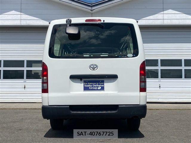 Toyota REGIUSACE VAN 2015-02 8368336-6