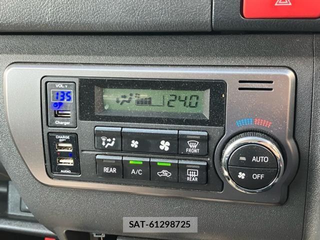 Toyota REGIUSACE VAN 2017-06 8368334-14