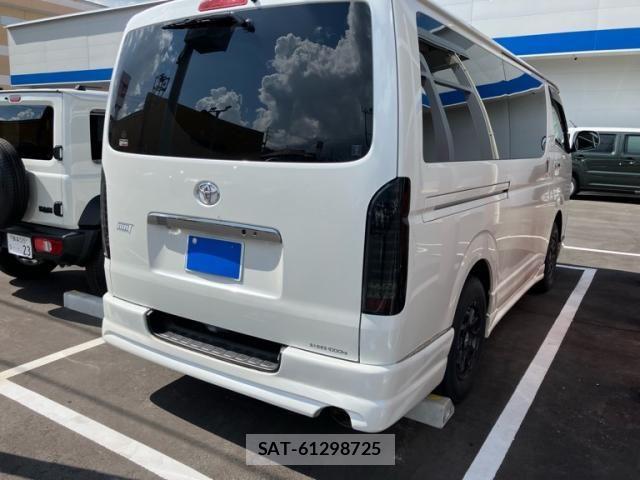 Toyota REGIUSACE VAN 2017-06 8368334-5