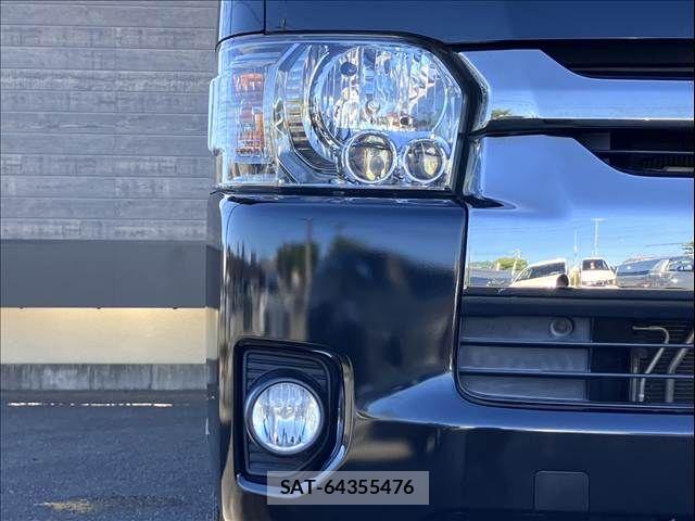 Toyota REGIUSACE VAN 2016-08 8368335-9