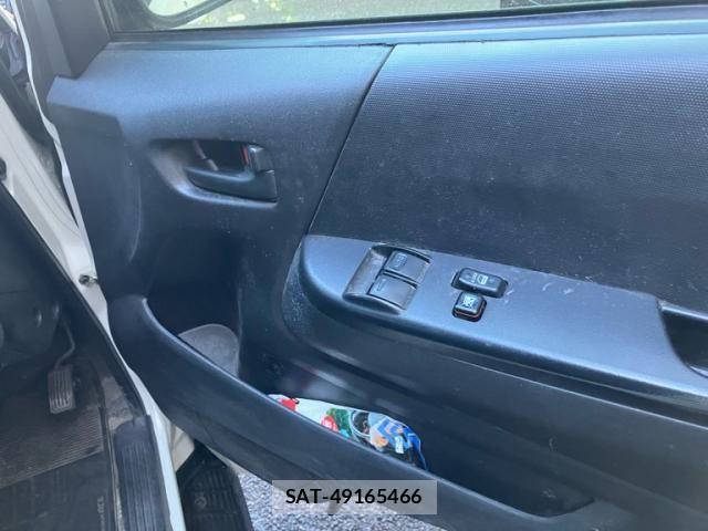 Toyota REGIUSACE VAN 2016-06 8414688-12