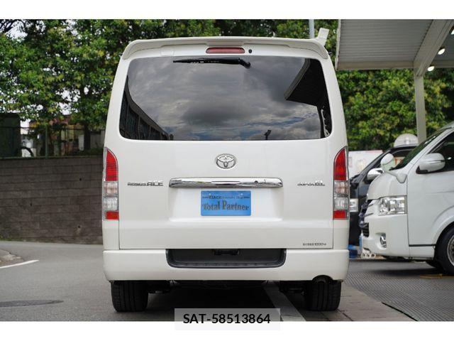 Toyota REGIUSACE VAN 2013-07 8438800-16