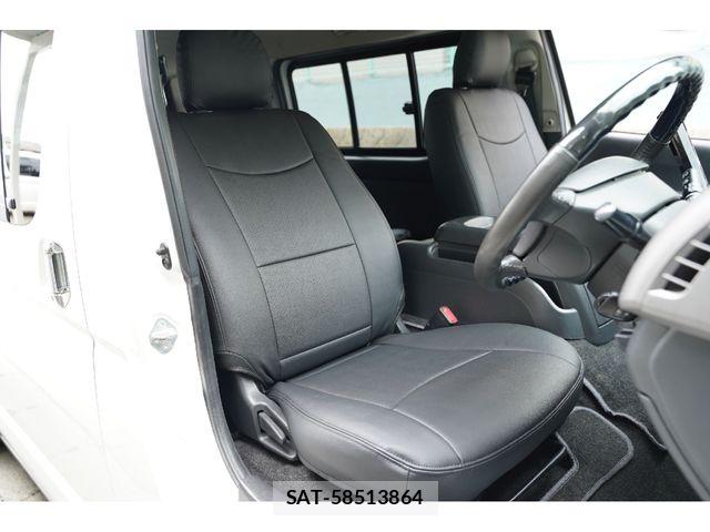 Toyota REGIUSACE VAN 2013-07 8438800-24