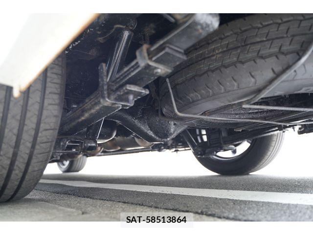 Toyota REGIUSACE VAN 2013-07 8438800-4