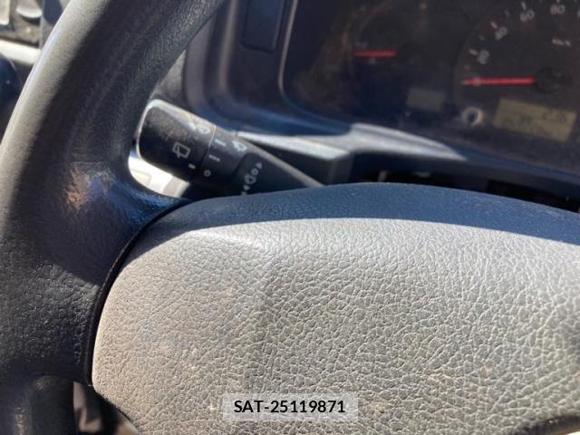 Toyota REGIUSACE VAN 2015-08 8526987-22