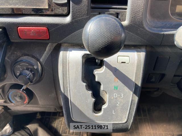 Toyota REGIUSACE VAN 2015-08 8526987-25