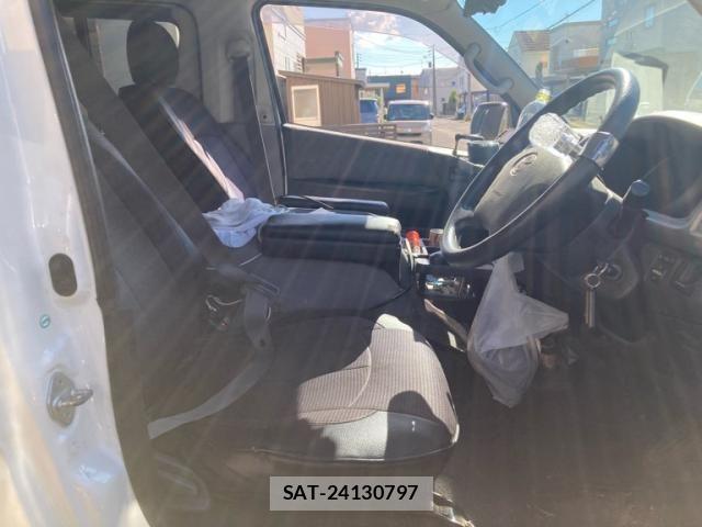 Toyota REGIUSACE VAN 2008-09 8526999-17