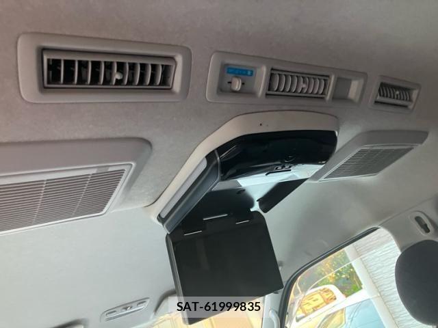 Toyota REGIUSACE VAN 2007-11 8666824-8