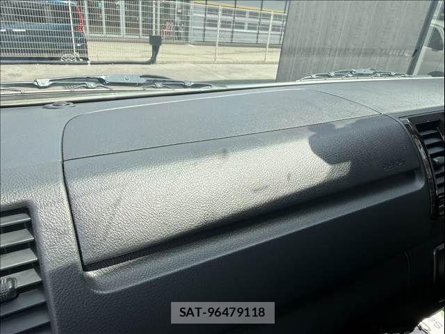 Toyota REGIUSACE VAN 2019-07 8661266-18