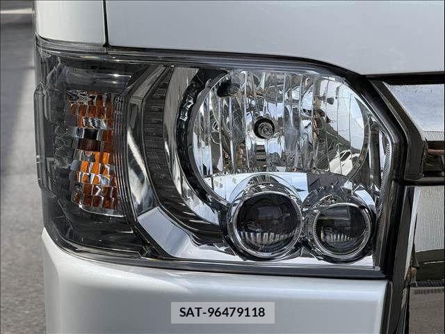 Toyota REGIUSACE VAN 2019-07 8661266-24