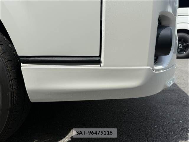 Toyota REGIUSACE VAN 2019-07 8661266-29