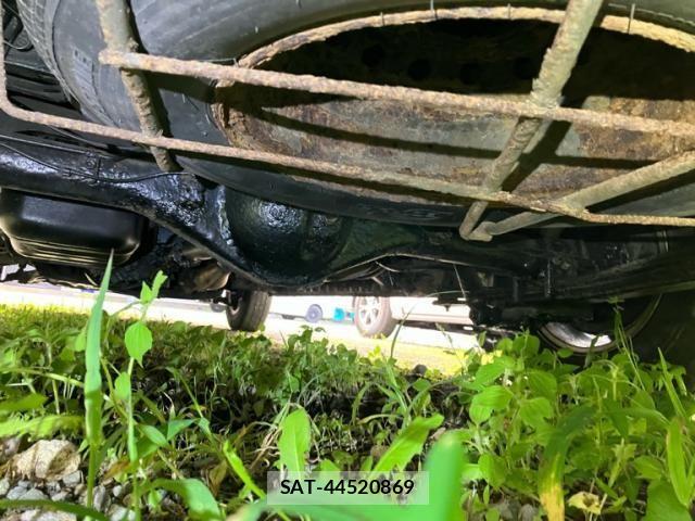 Toyota REGIUSACE VAN 2011-12 8745526-11
