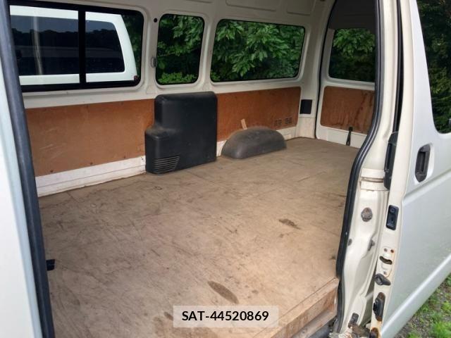 Toyota REGIUSACE VAN 2011-12 8745526-15