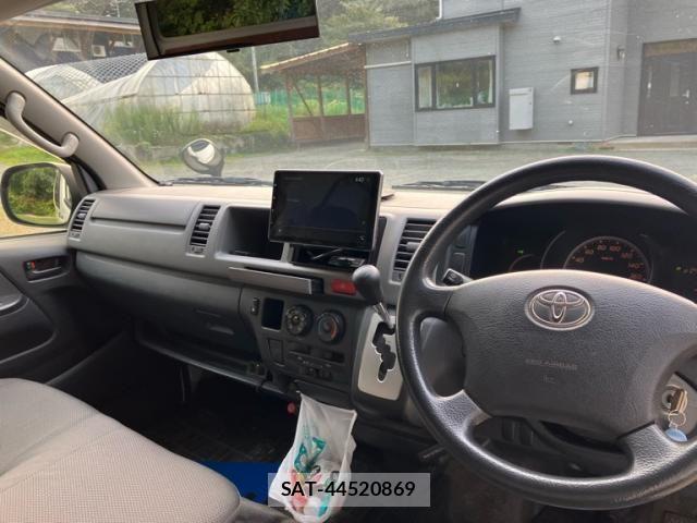 Toyota REGIUSACE VAN 2011-12 8745526-18