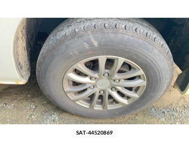 Toyota REGIUSACE VAN 2011-12 8745526-24