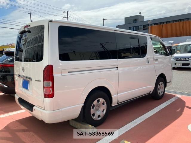 Toyota REGIUSACE VAN 2013-10 8744291-2