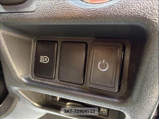 Toyota REGIUSACE VAN 2018-09 8745523-21