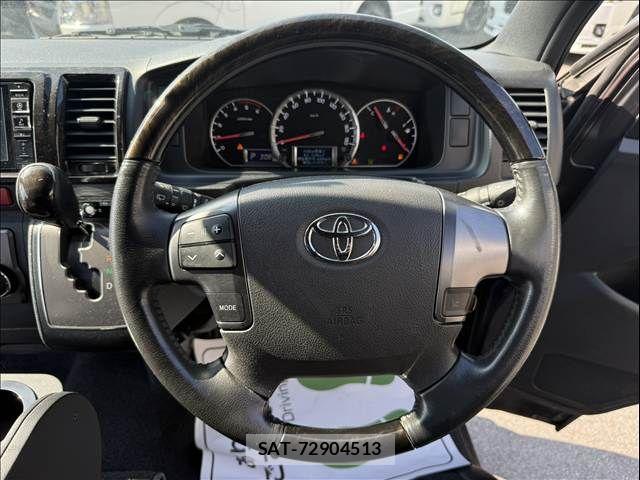 Toyota REGIUSACE VAN 2018-09 8745523-24
