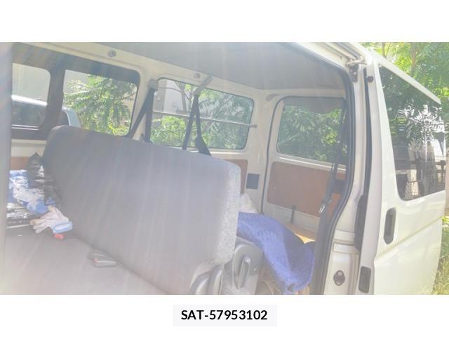 Toyota REGIUSACE VAN 2015-09 8781842-14