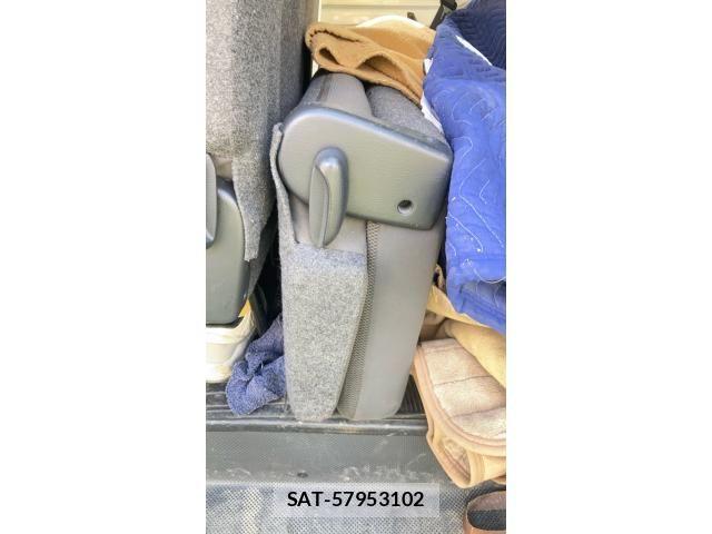 Toyota REGIUSACE VAN 2015-09 8781842-15