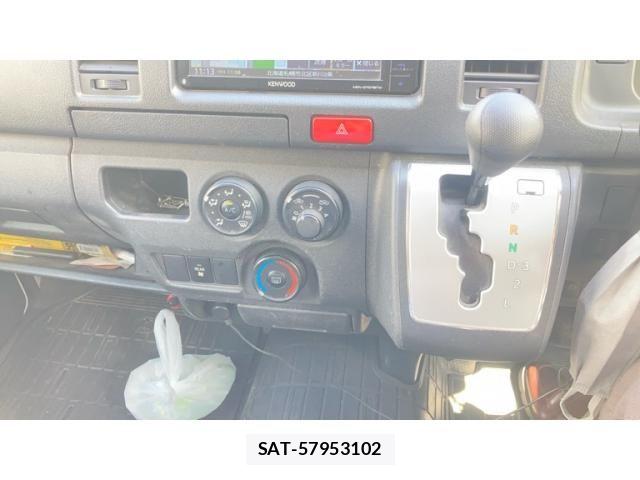 Toyota REGIUSACE VAN 2015-09 8781842-22