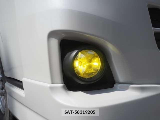 Toyota REGIUSACE VAN 2011-05 8781840-16