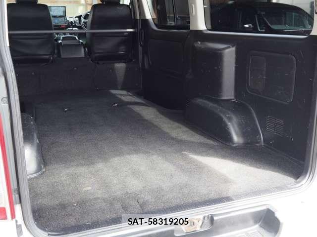 Toyota REGIUSACE VAN 2011-05 8781840-2