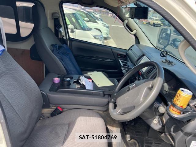 Toyota REGIUSACE VAN 2014-08 8831312-19