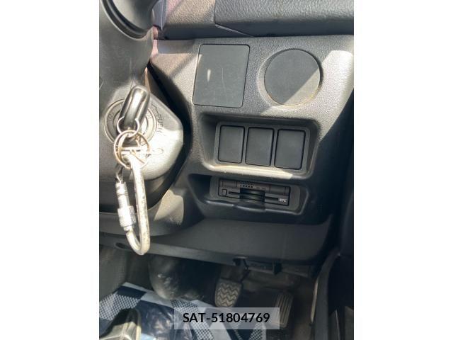 Toyota REGIUSACE VAN 2014-08 8831312-25