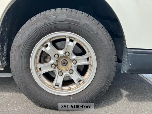 Toyota REGIUSACE VAN 2014-08 8831312-5
