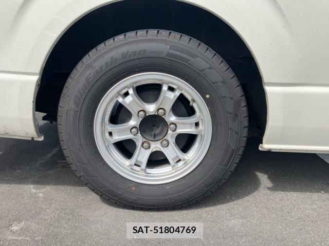 Toyota REGIUSACE VAN 2014-08 8831312-6