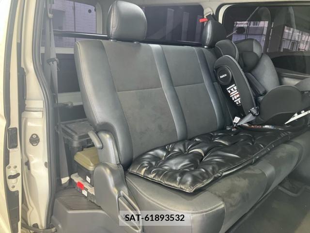 Toyota REGIUSACE VAN 2017-07 8831304-22