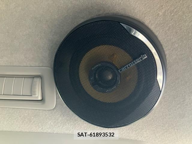 Toyota REGIUSACE VAN 2017-07 8831304-25