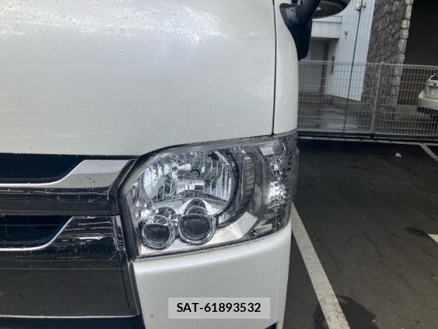 Toyota REGIUSACE VAN 2017-07 8831304-3