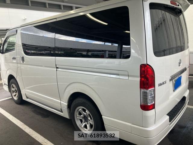 Toyota REGIUSACE VAN 2017-07 8831304-7