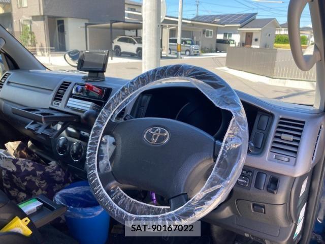 Toyota REGIUSACE VAN 2010-10 8831305-12