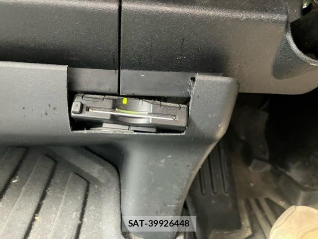 Toyota REGIUSACE VAN 2007-10 8850510-13