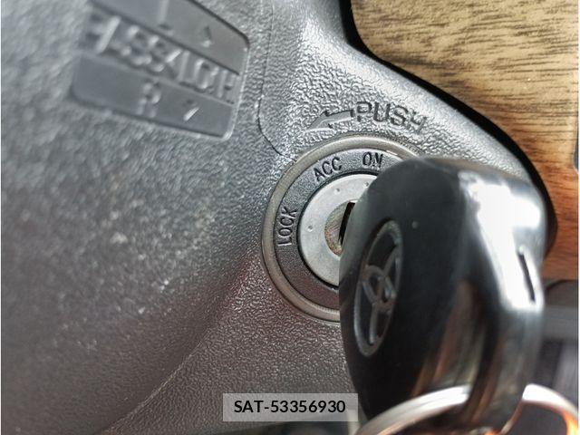 Toyota REGIUSACE VAN 2011-09 8881844-16