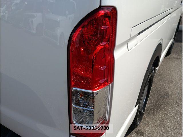 Toyota REGIUSACE VAN 2011-09 8881844-19