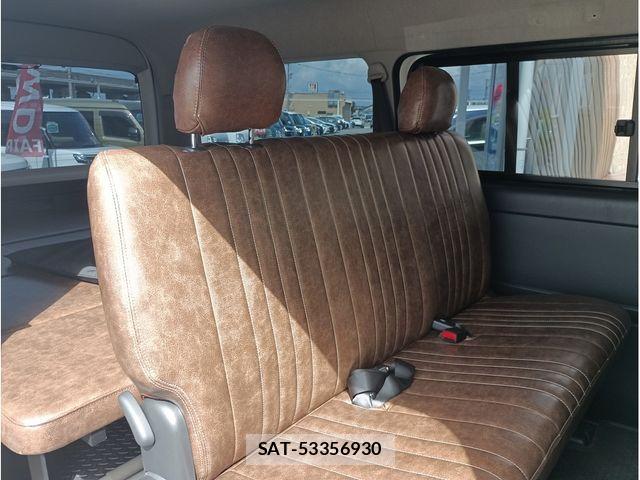 Toyota REGIUSACE VAN 2011-09 8881844-7