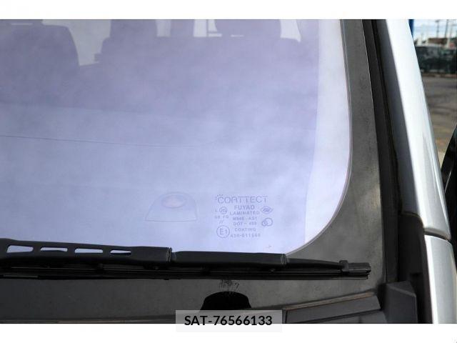 Toyota REGIUSACE VAN 2015-01 8881843-11
