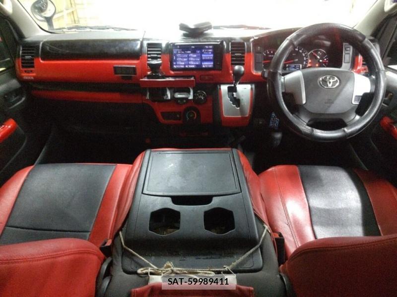 Toyota REGIUSACE VAN 2018 1133019-4