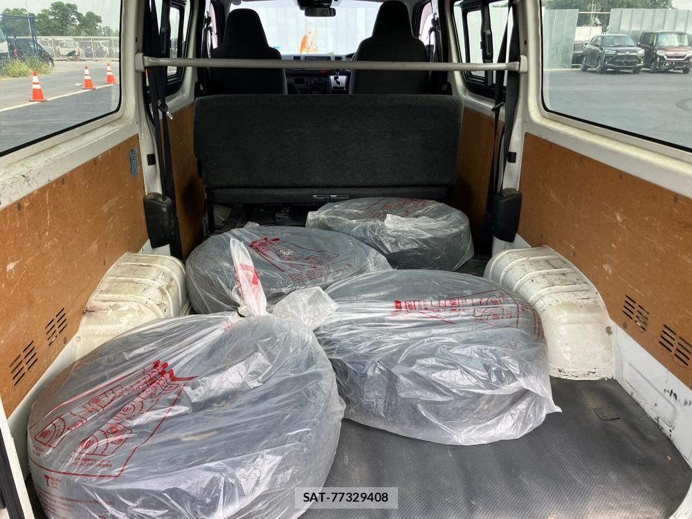 Toyota REGIUSACE VAN 2019 1216047-29