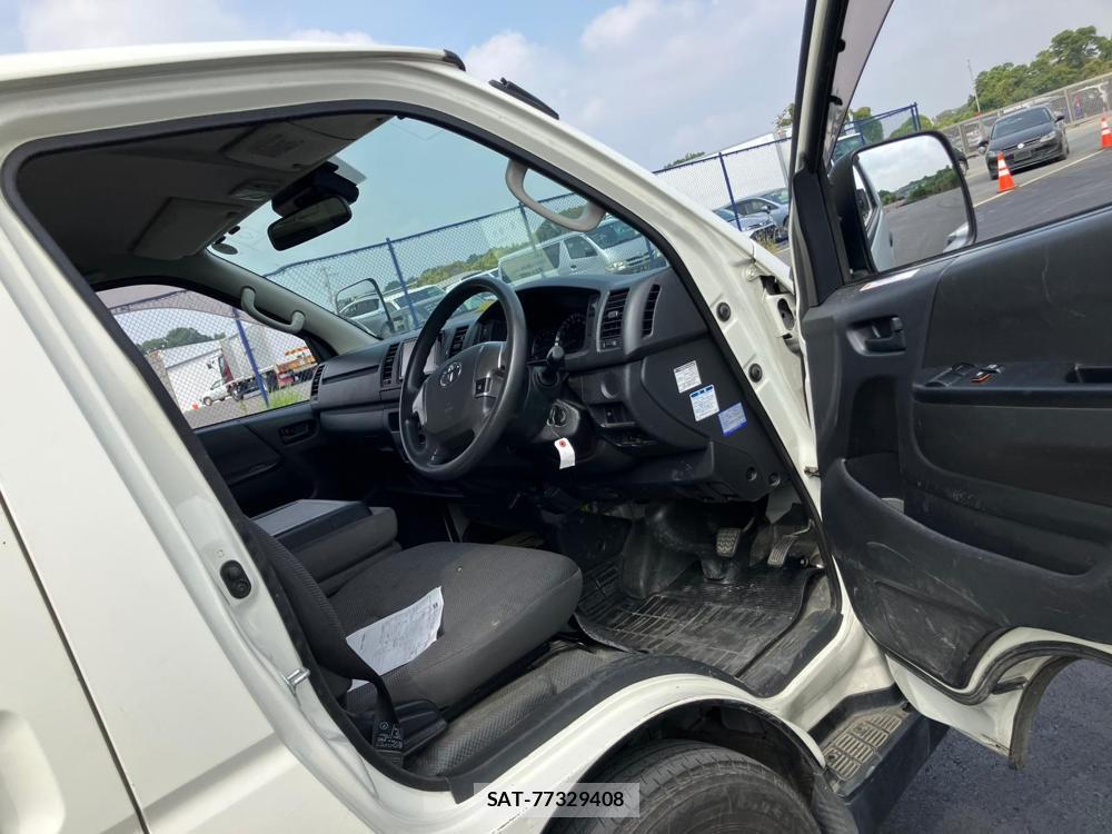 Toyota REGIUSACE VAN 2019 1216047-8