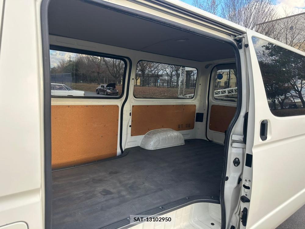 Toyota REGIUSACE VAN 2019 1588577-9